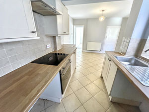 Photo 9- click for photo gallery